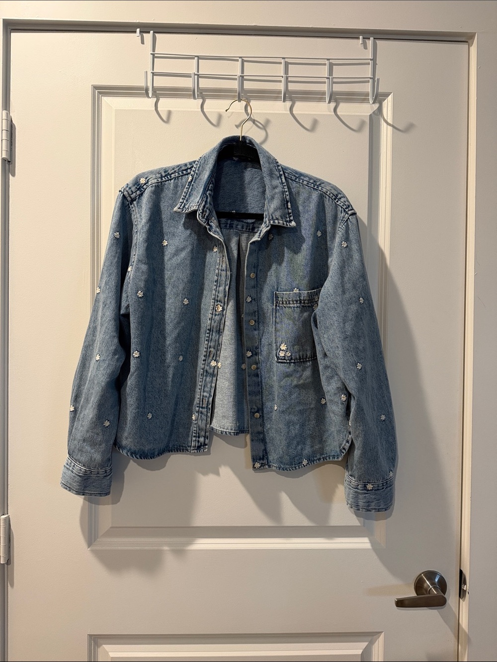 Old Navy Light Blue Daisy Embellished Denim Shirt Jacket